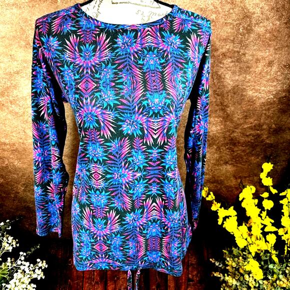 Retreat Rhonda Shear Drawstring Hem Tunic Firework Floral Multiple Sizes - Picture 3 of 11